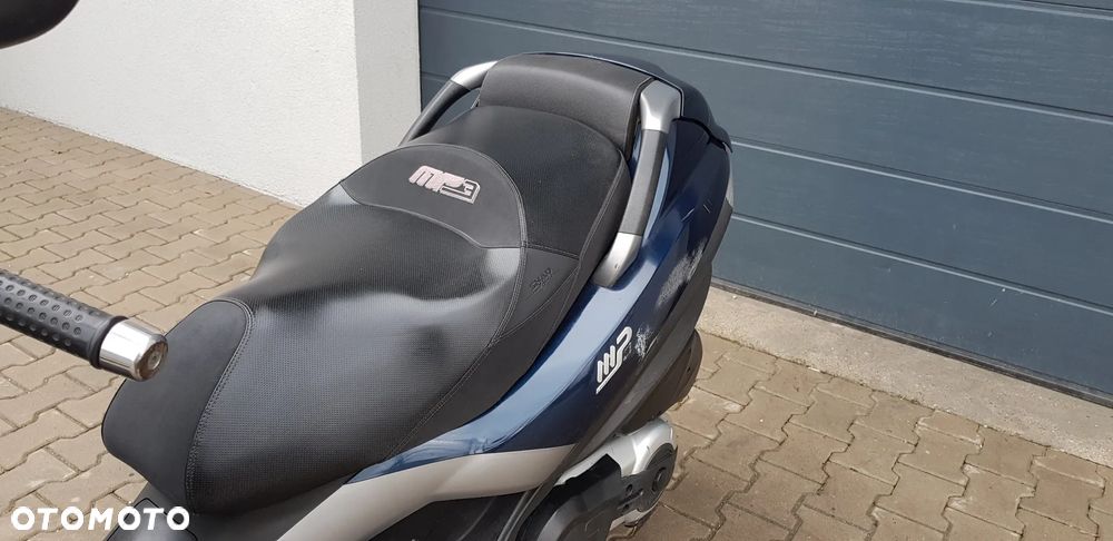 Piaggio MP-3 - 5