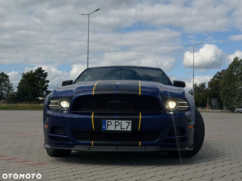 Ford Mustang 3.7 V6 - 1