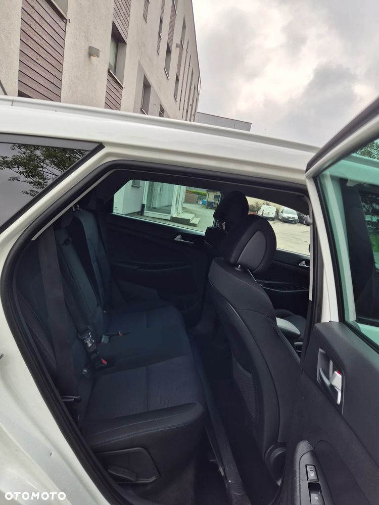 Hyundai Tucson blue 1.7 CRDi 2WD Advantage - 13