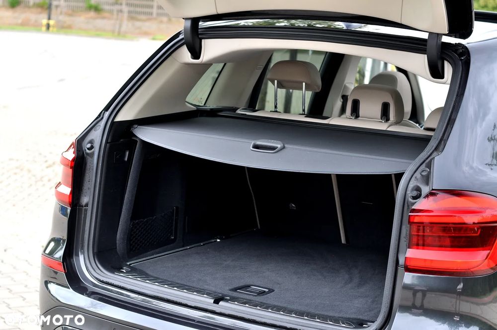 BMW X3 sDrive18d MHEV xLine - 18