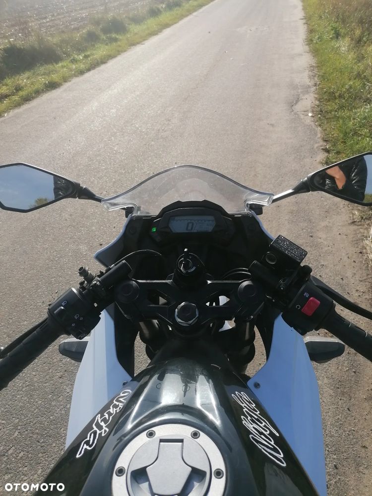 Kawasaki Ninja 250R - 3