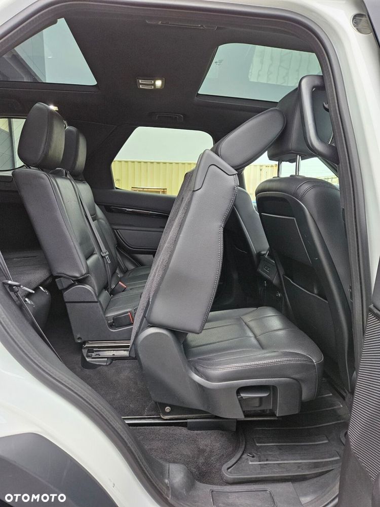 Land Rover Discovery 3.0 Si6 SE - 28