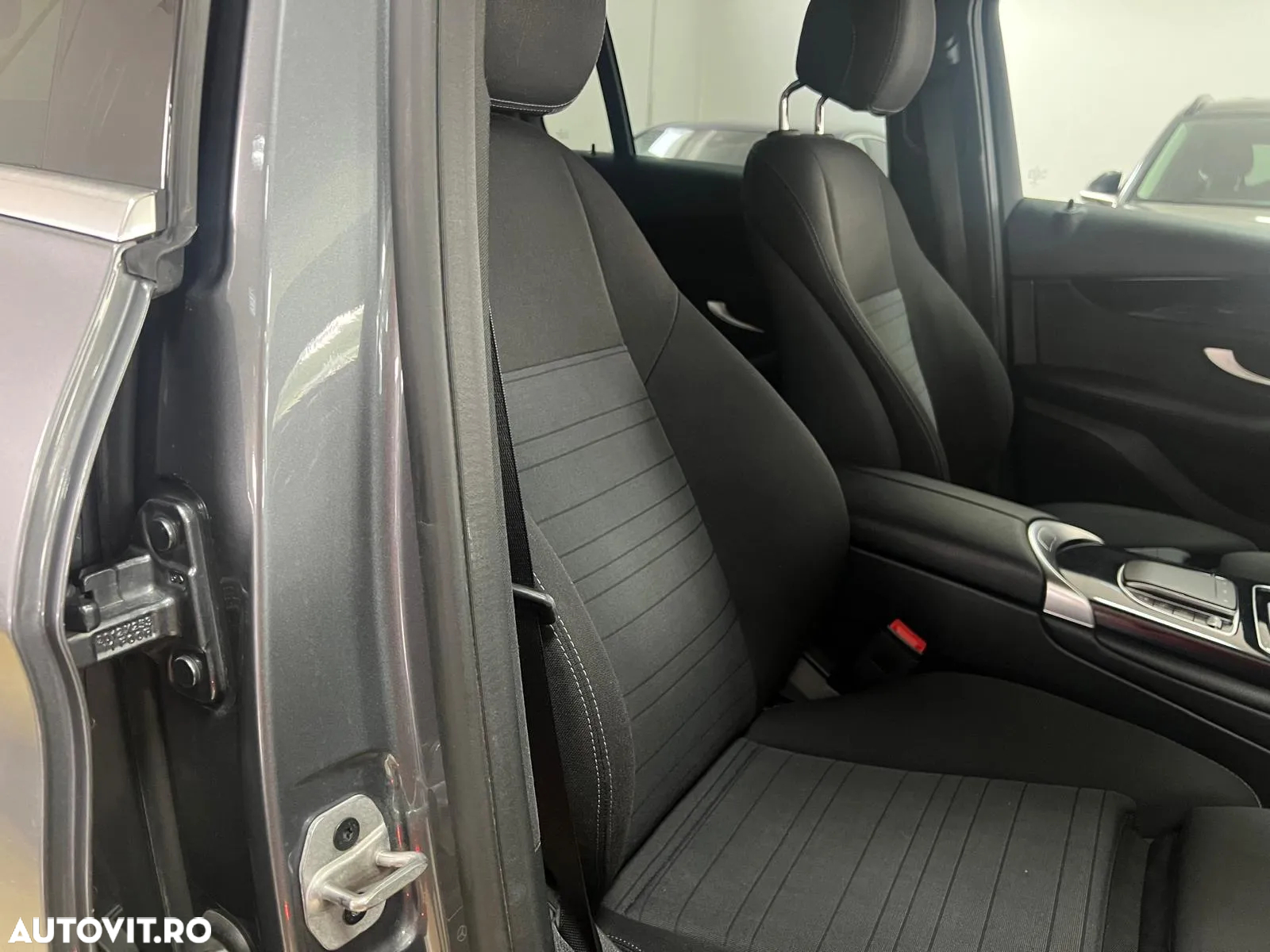Mercedes-Benz GLC 300 de 4Matic 9G-TRONIC - 19
