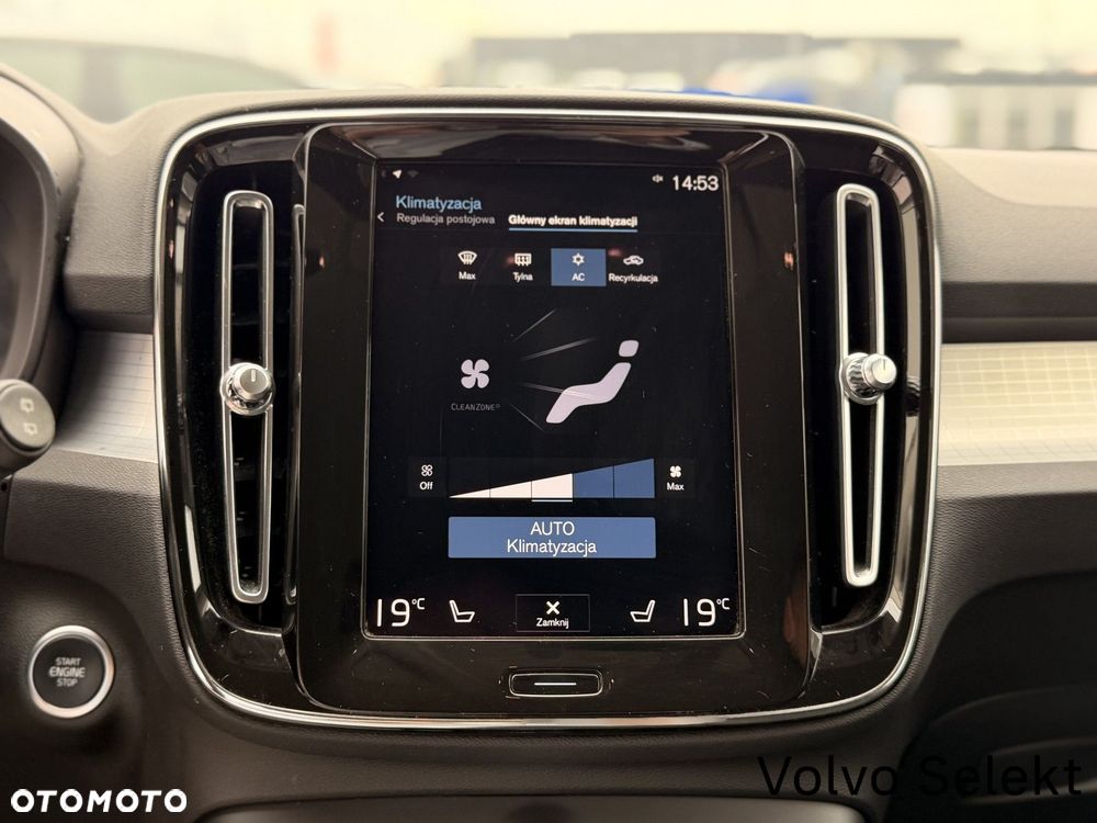 Volvo XC 40 - 23