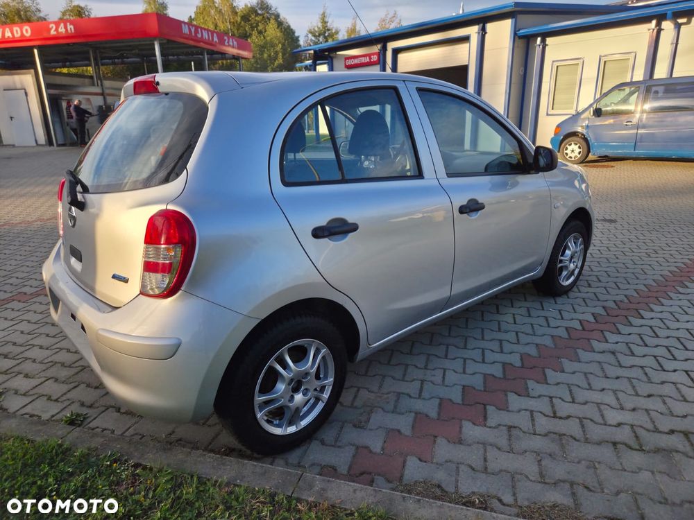 Nissan Micra 1.2 Bild der Frau - 17
