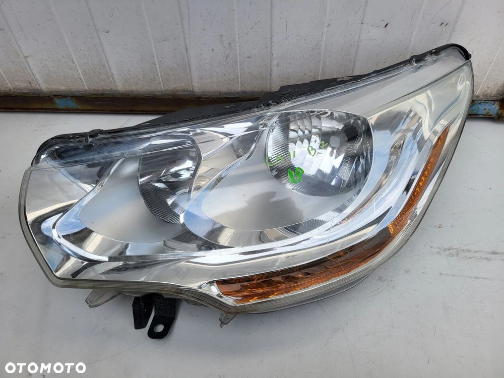 Lampa przednia lewa Citroen C4 II B7 - 1