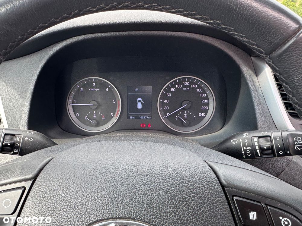 Hyundai Tucson 1.7 CRDI BlueDrive Comfort 2WD - 13