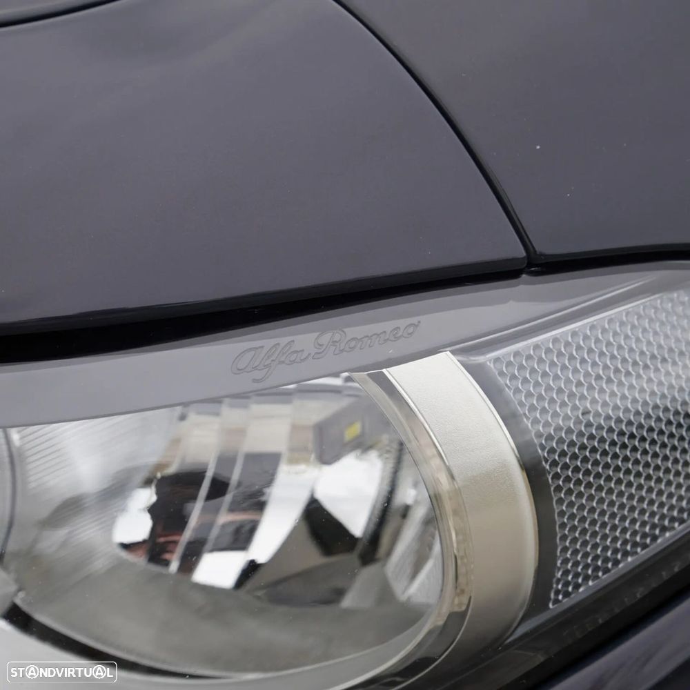 Alfa Romeo Giulia 2.2 D AT8 - 47