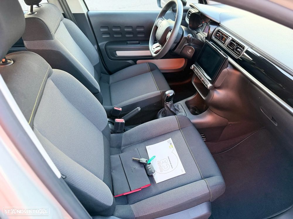 Citroën C3 1.2 PureTech Shine - 6