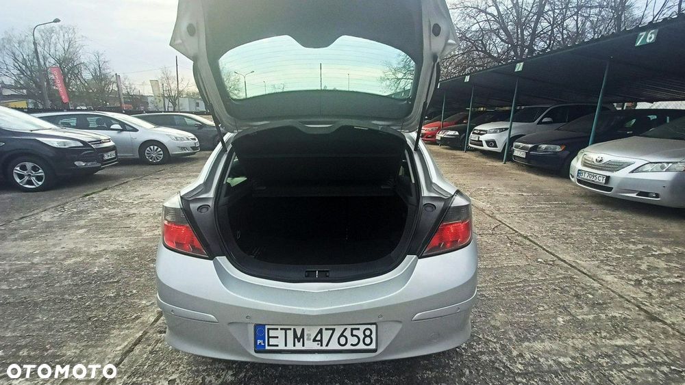 Opel Astra 1.8 Edition - 22