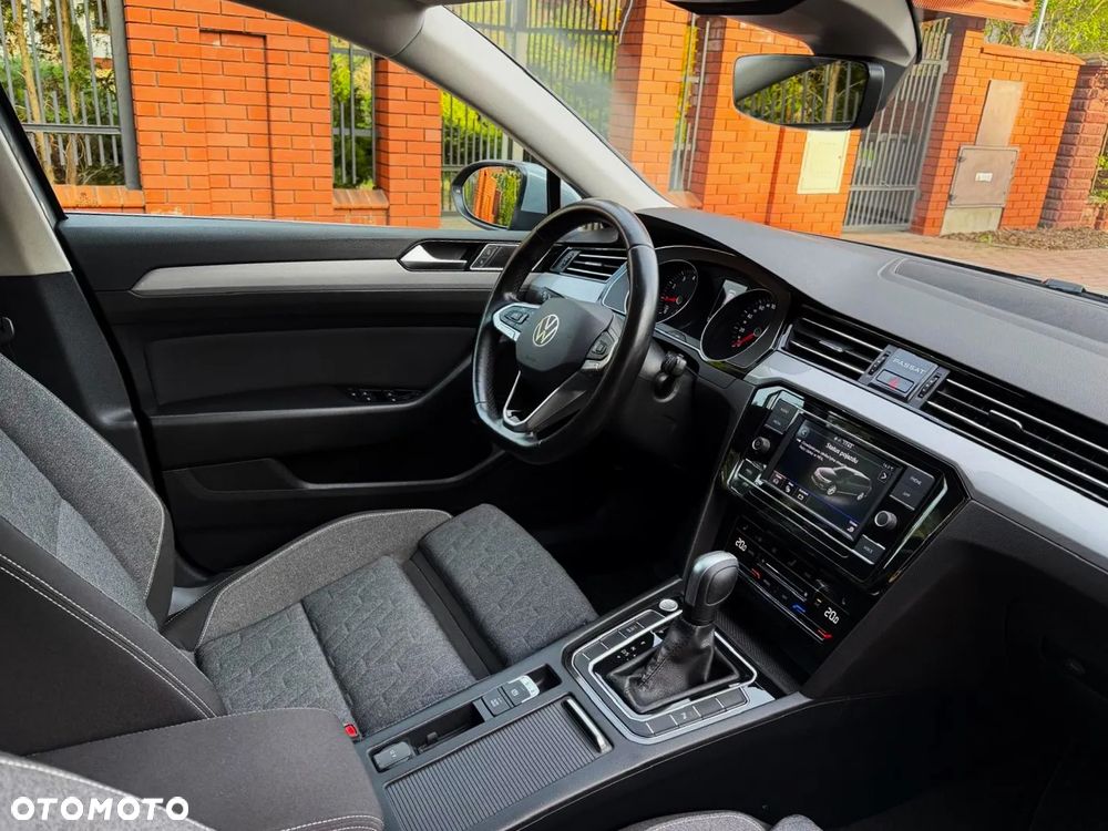 Volkswagen Passat 1.5 TSI EVO Business DSG - 6