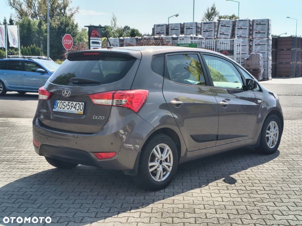 Hyundai ix20 - 6