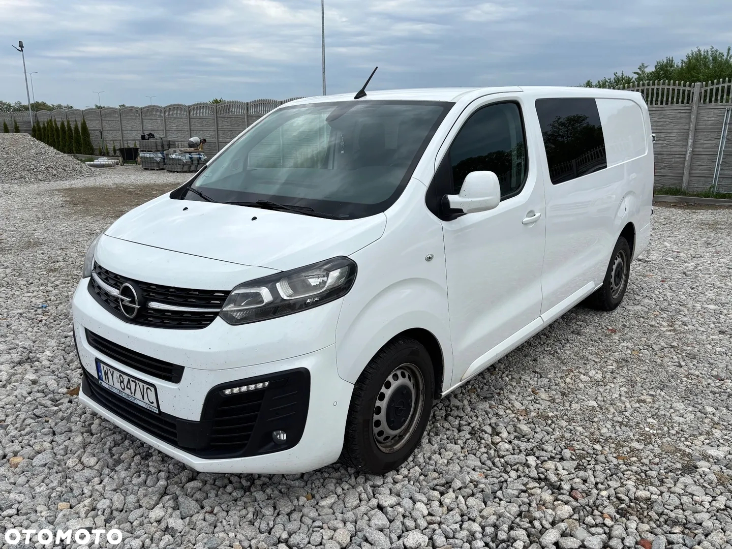 Opel Vivaro 2.0 CDTI Long 3,1t Enjoy (bryg.) - 3