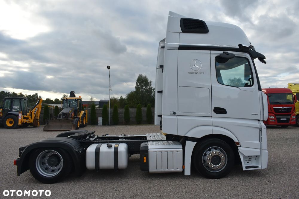 Mercedes-Benz ACTROS 1851 // LOW DECK // GIGA SPACE // FULL LED // XENON // CAŁY NA PODUSZKACH // MIRROR CAM // - 7