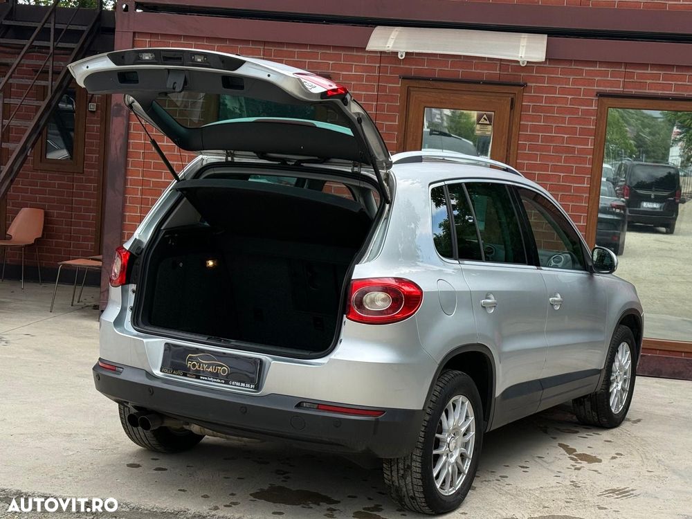 Volkswagen Tiguan - 31