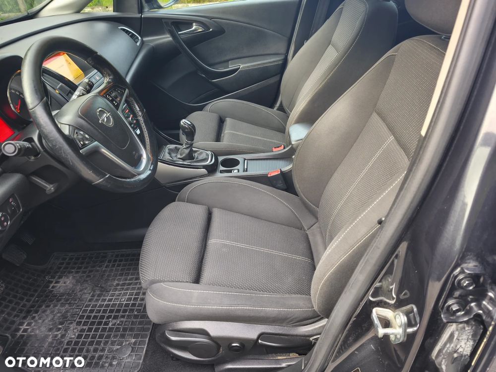 Opel Astra 2.0 CDTI Cosmo S&S - 9