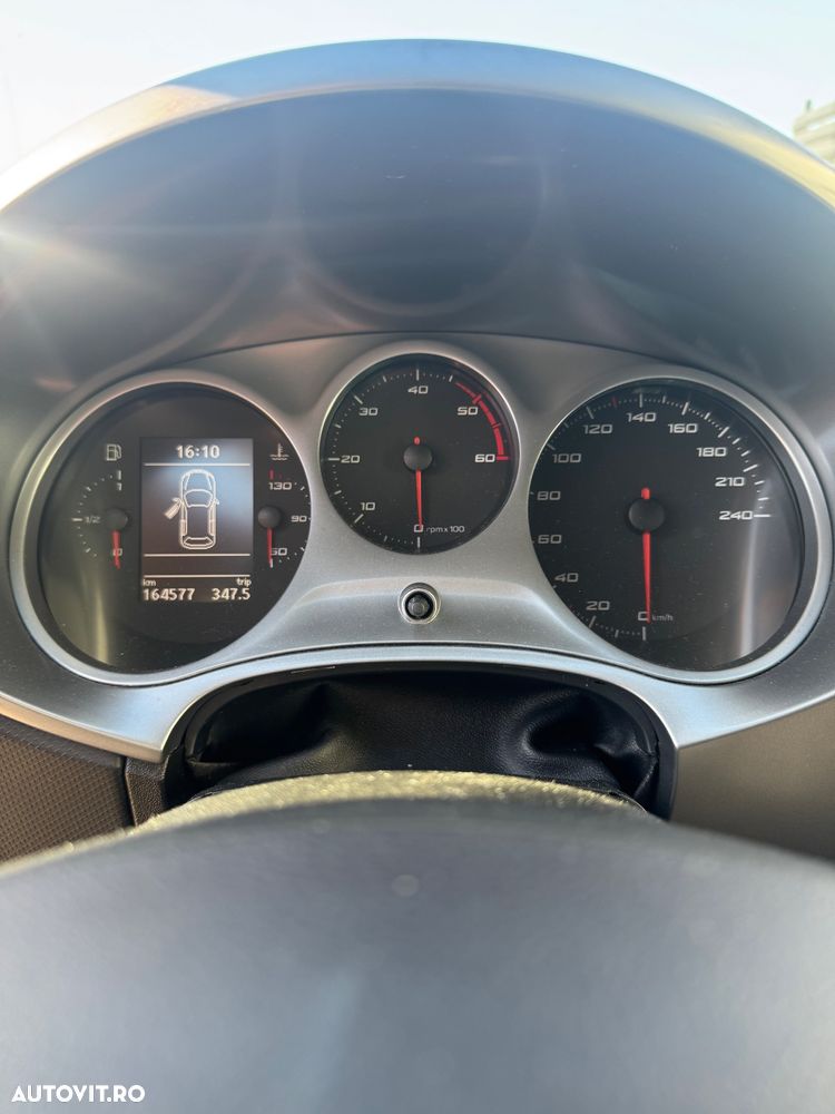 Seat Leon 1.6 TDI DPF Style Copa - 15