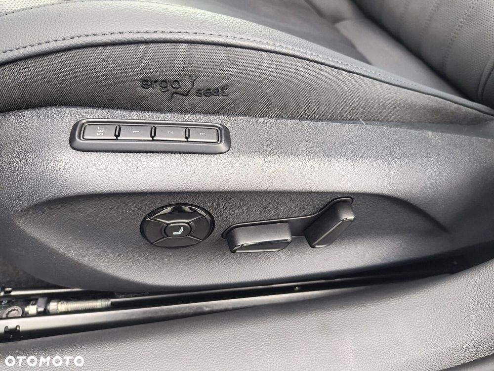 Skoda Superb 2.0 TSI L&K DSG - 25