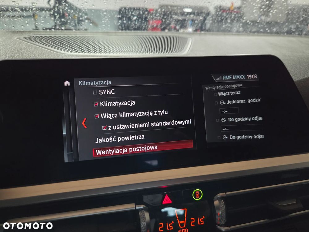 BMW Seria 3 320d Sport Line Shadow - 22