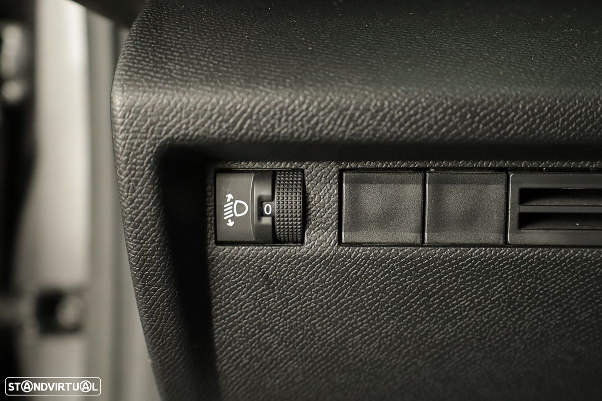 Citroën C4 1.2 PureTech Plus EAT8 - 21