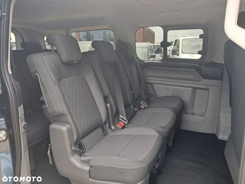 Ford Transit Custom Kombi 2.5 PHEV 340 L2H1 Limited CVT M1 - 7