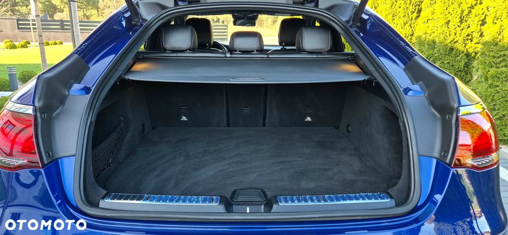 Mercedes-Benz GLC 220 d 4Matic 9G-TRONIC AMG Line Plus - 37