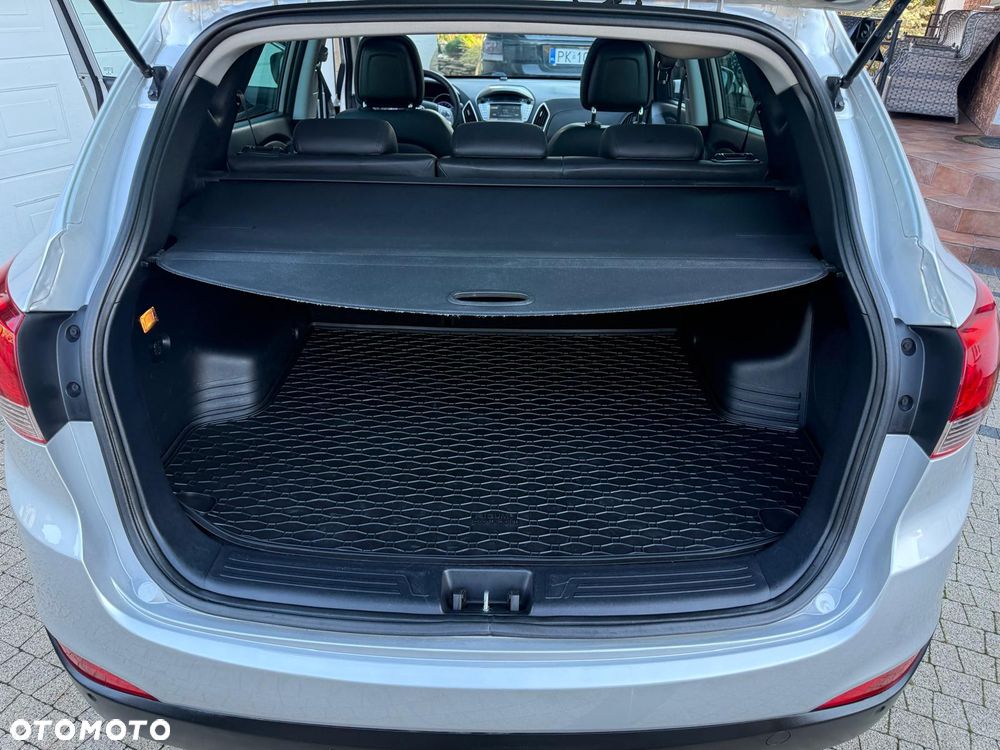 Hyundai ix35 2.0 CRDi 4WD Automatik Premium - 19