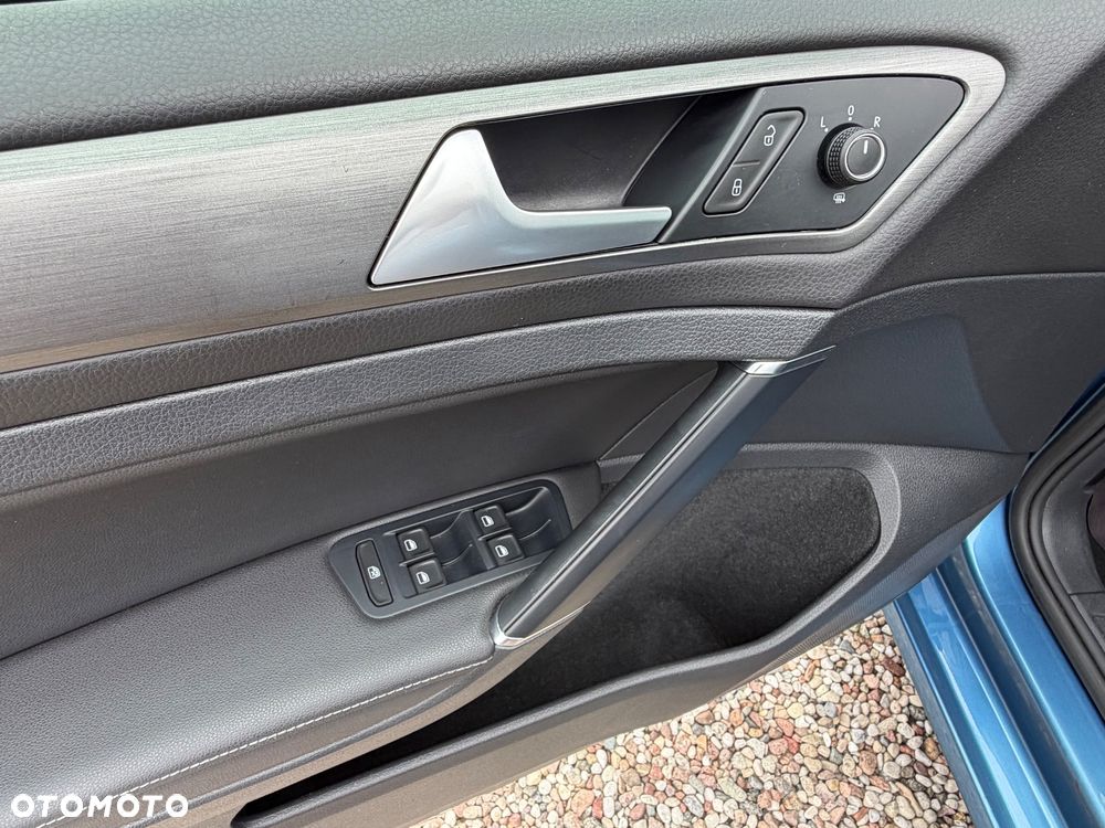 Volkswagen Golf 1.4 TSI BlueMotion Technology DSG Comfortline - 13