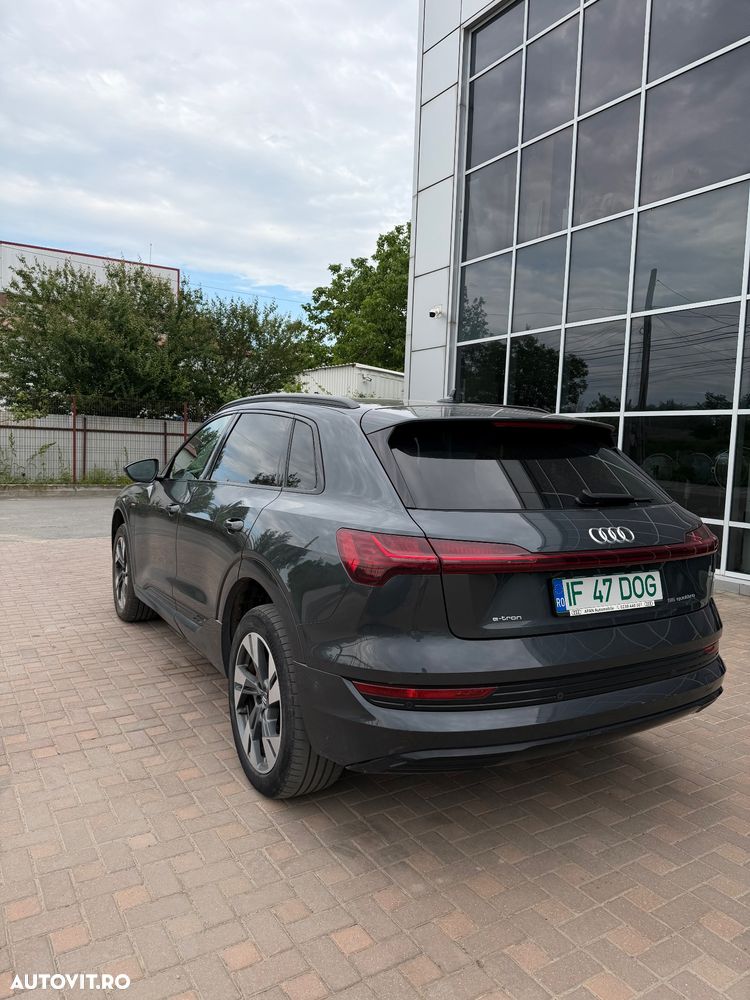 Audi e-tron - 5