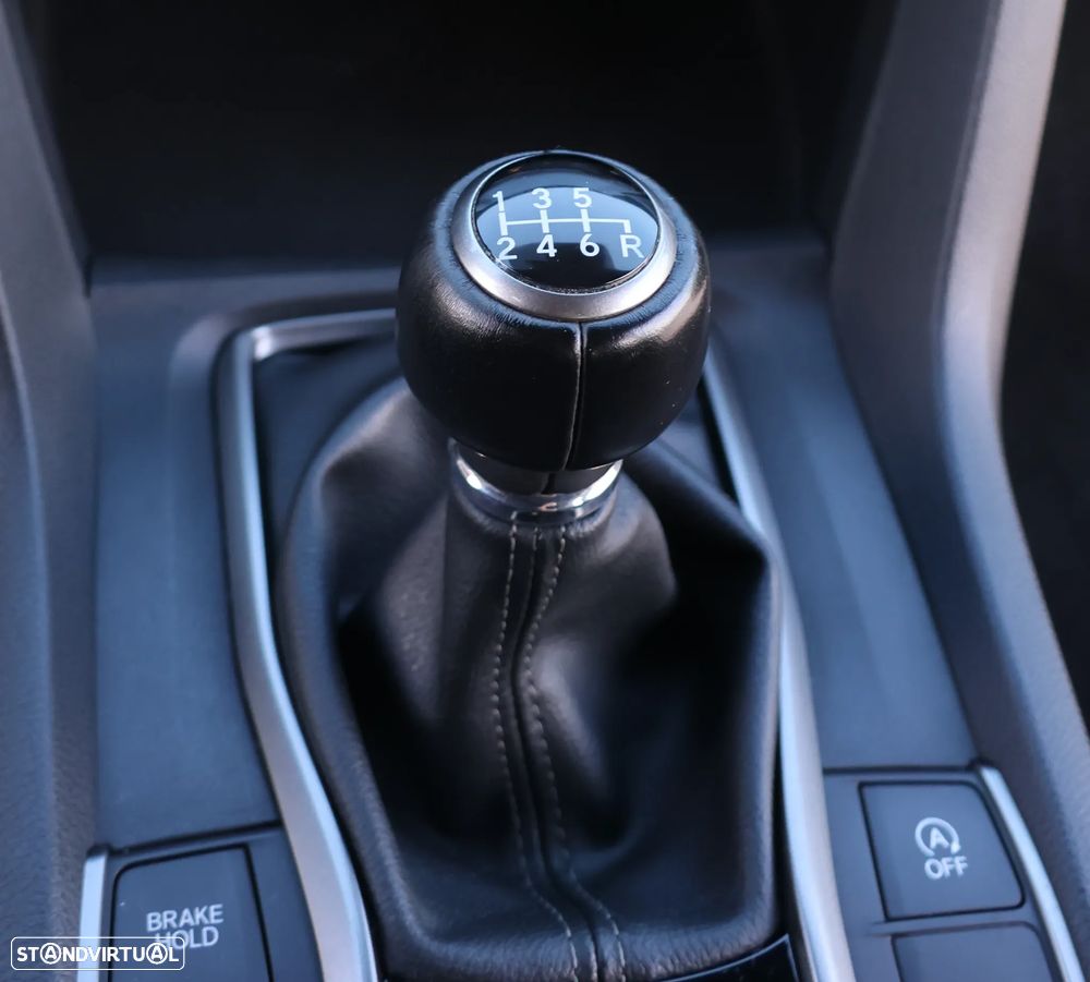 Honda Civic 1.0 i-VTEC Elegance Navi - 17