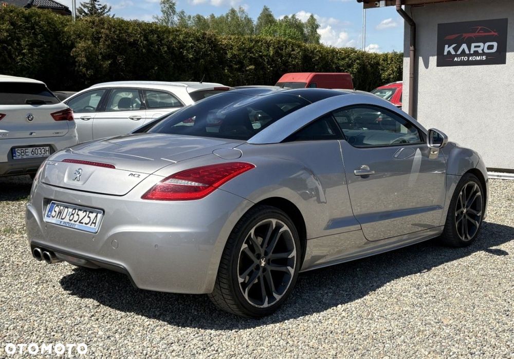 Peugeot RCZ - 8