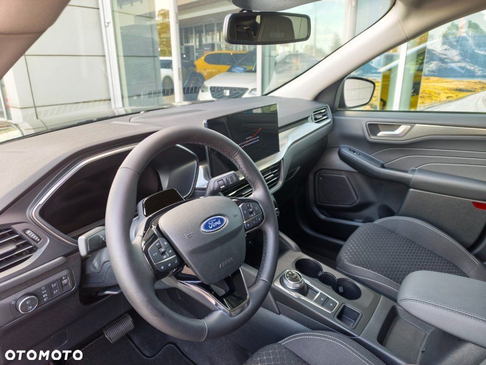 Ford Kuga - 13