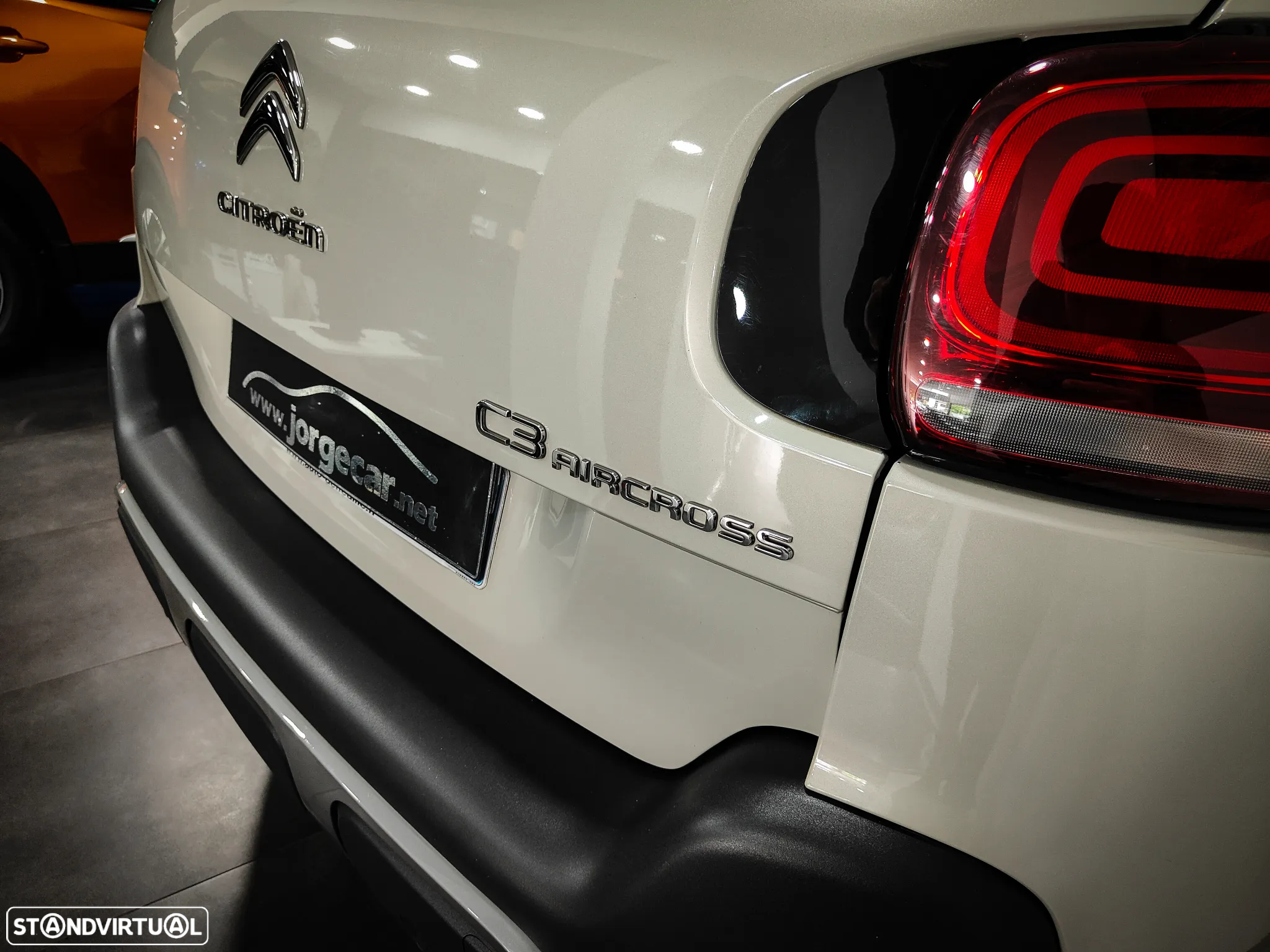Citroën C3 Aircross 1.2 PureTech Shine EAT6 - 19
