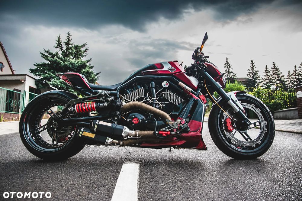 Harley-Davidson V-Rod Night Rod - 3