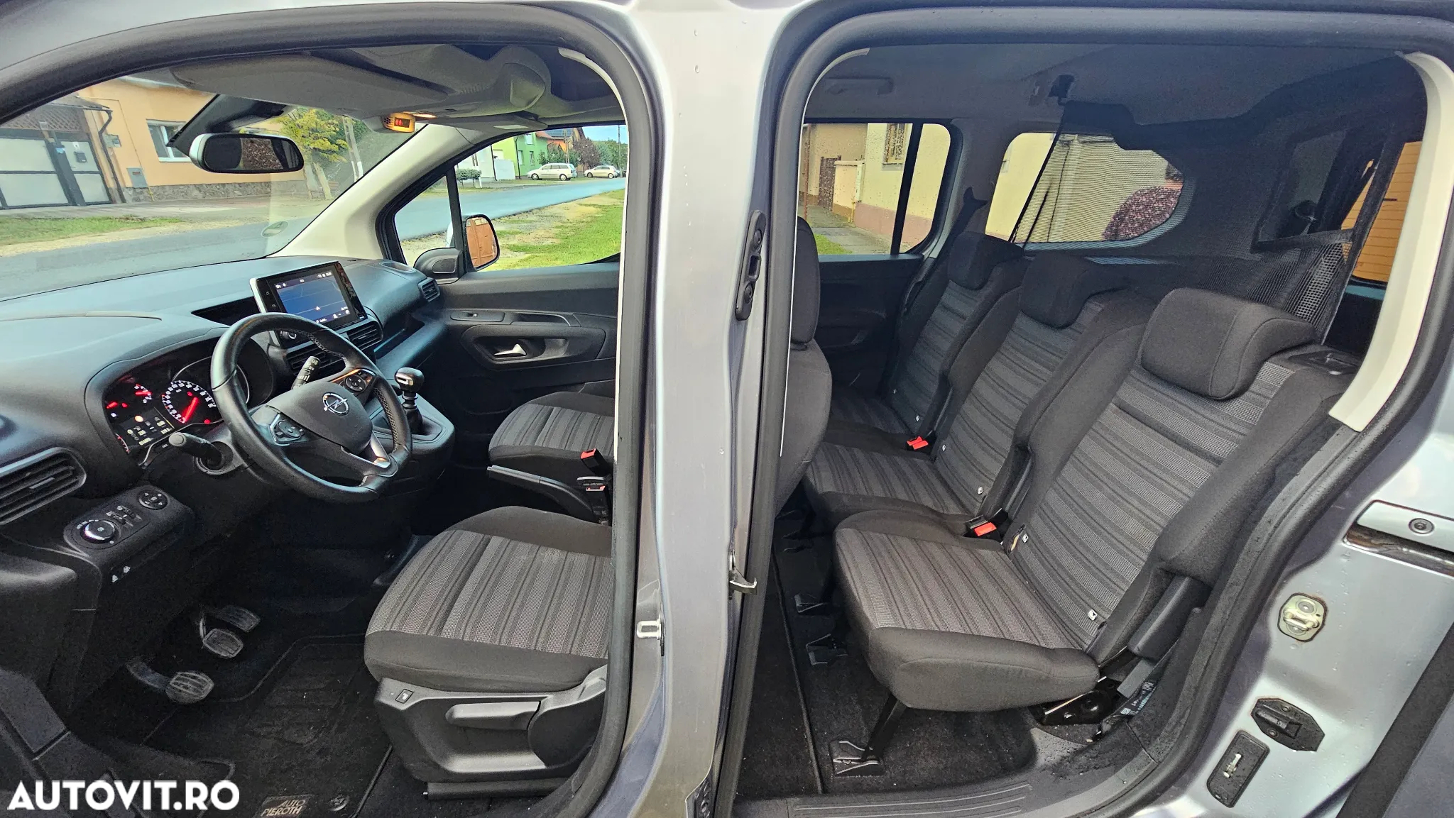 Opel Combo Life XL 1.2 Turbo Start/Stop Edition - 12