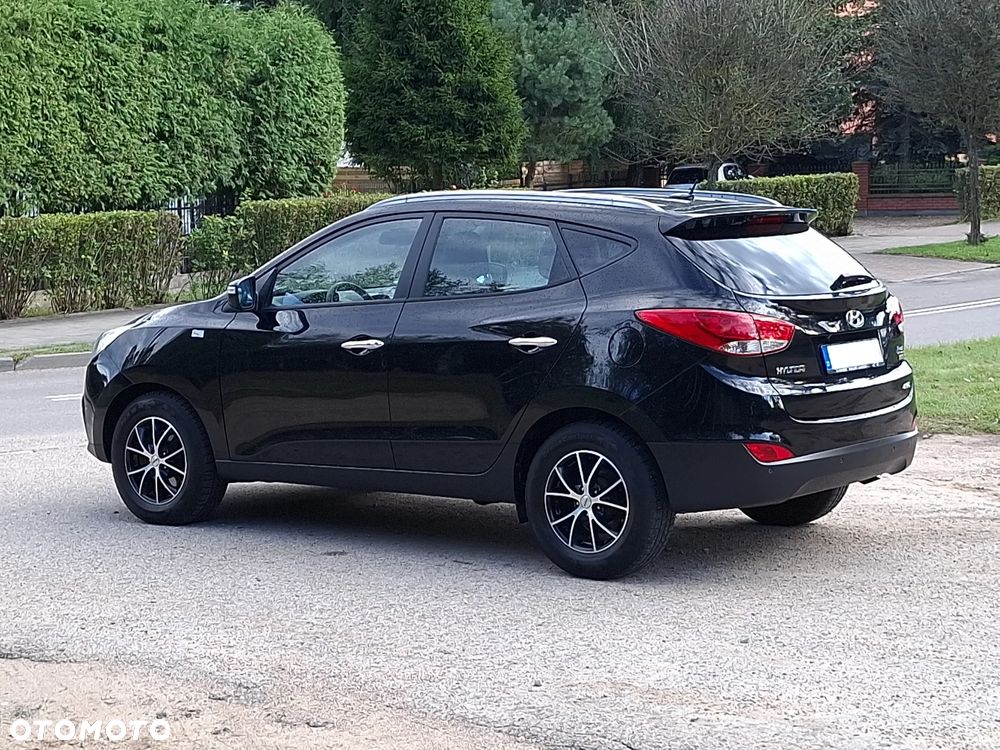 Hyundai ix35 2.0 CRDi 4WD Automatik Premium - 2