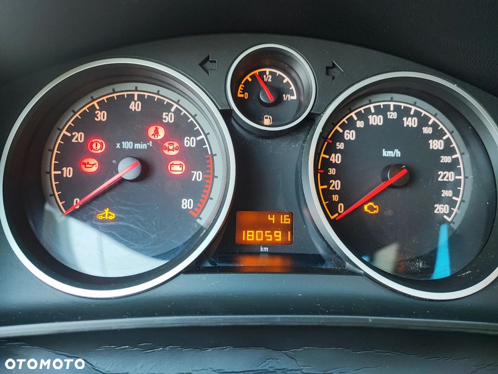Opel Astra 1.8 - 13