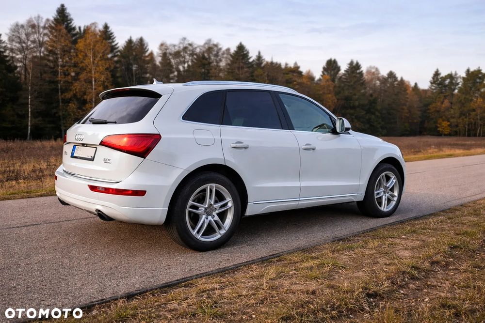 Audi Q5 2.0 TFSI Quattro S tronic design - 4