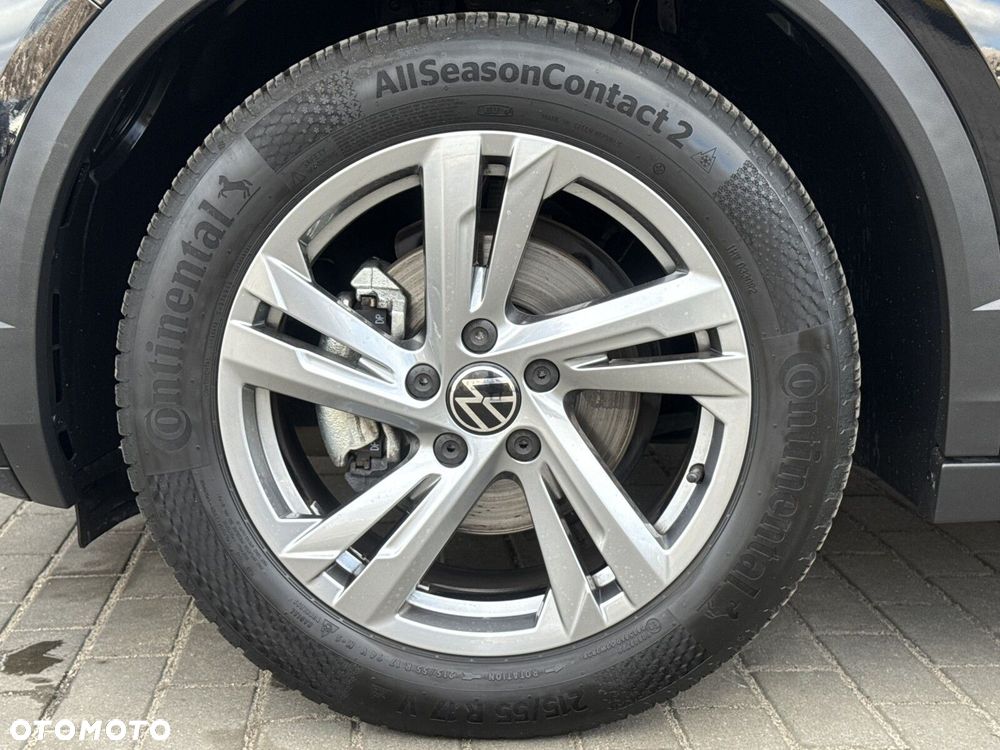 Volkswagen T-Roc - 32