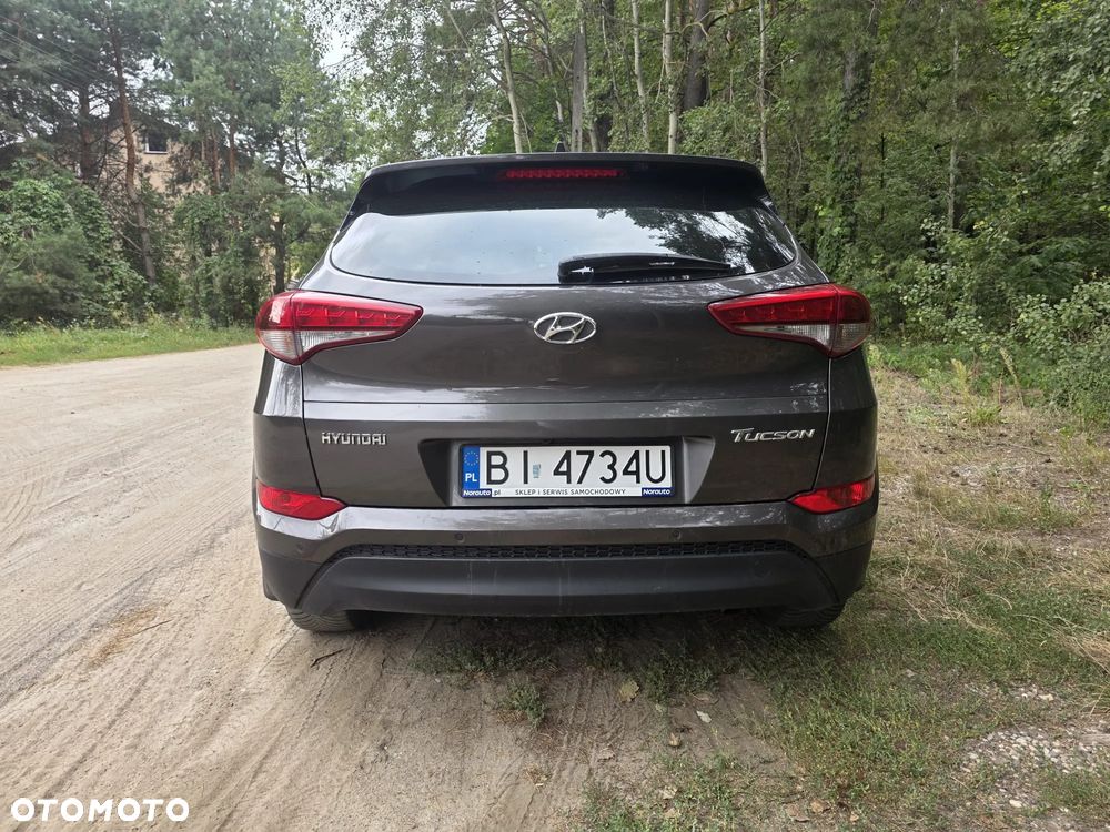 Hyundai Tucson 1.7 CRDI BlueDrive Style 2WD - 7