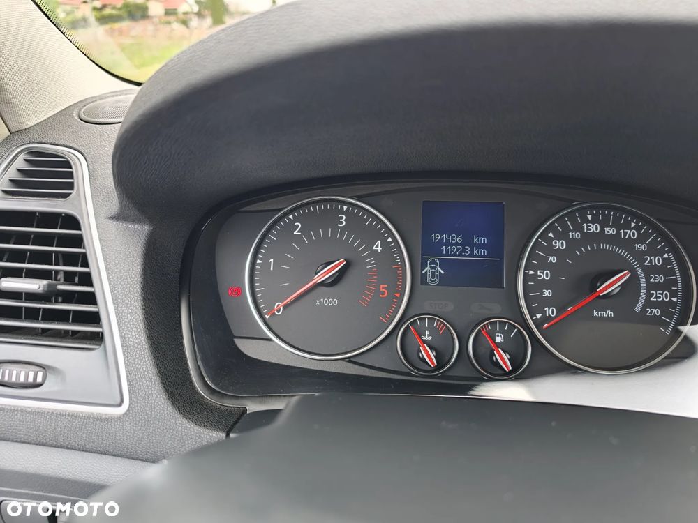 Renault Laguna - 10