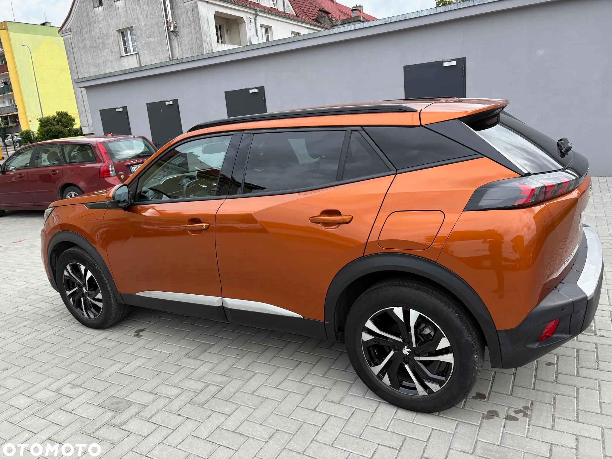 Peugeot 2008 1.2 PureTech Allure S&S - 7