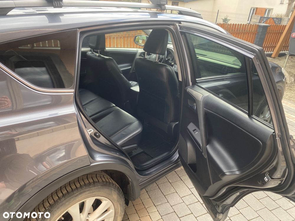 Toyota RAV4 2.2 D-4D Prestige - 20