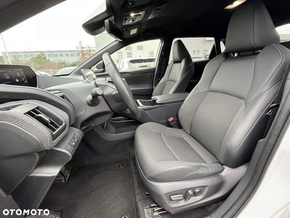 Toyota bZ4X 71.4kWh 4x4 Prestige - 29