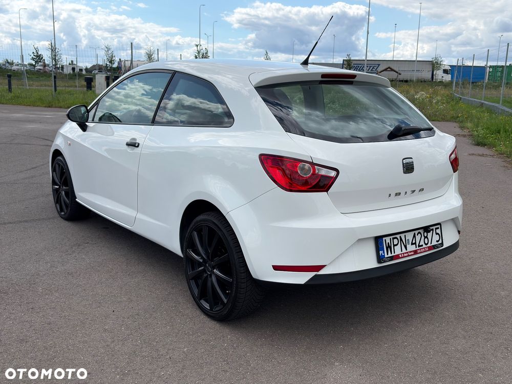 Seat Ibiza SC 1.4 16V Sport - 3