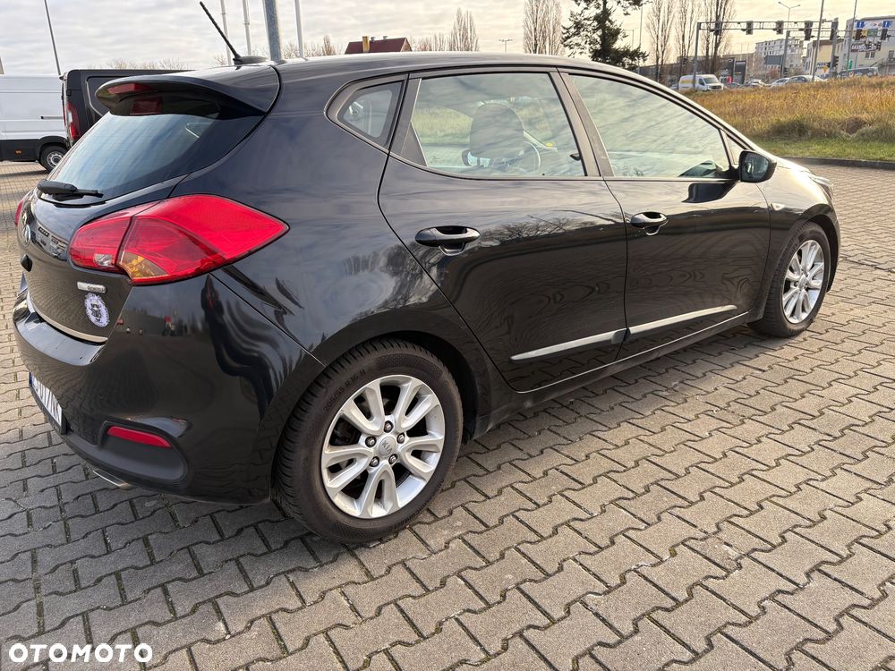 Kia Ceed 1.6 CRDi M - 7