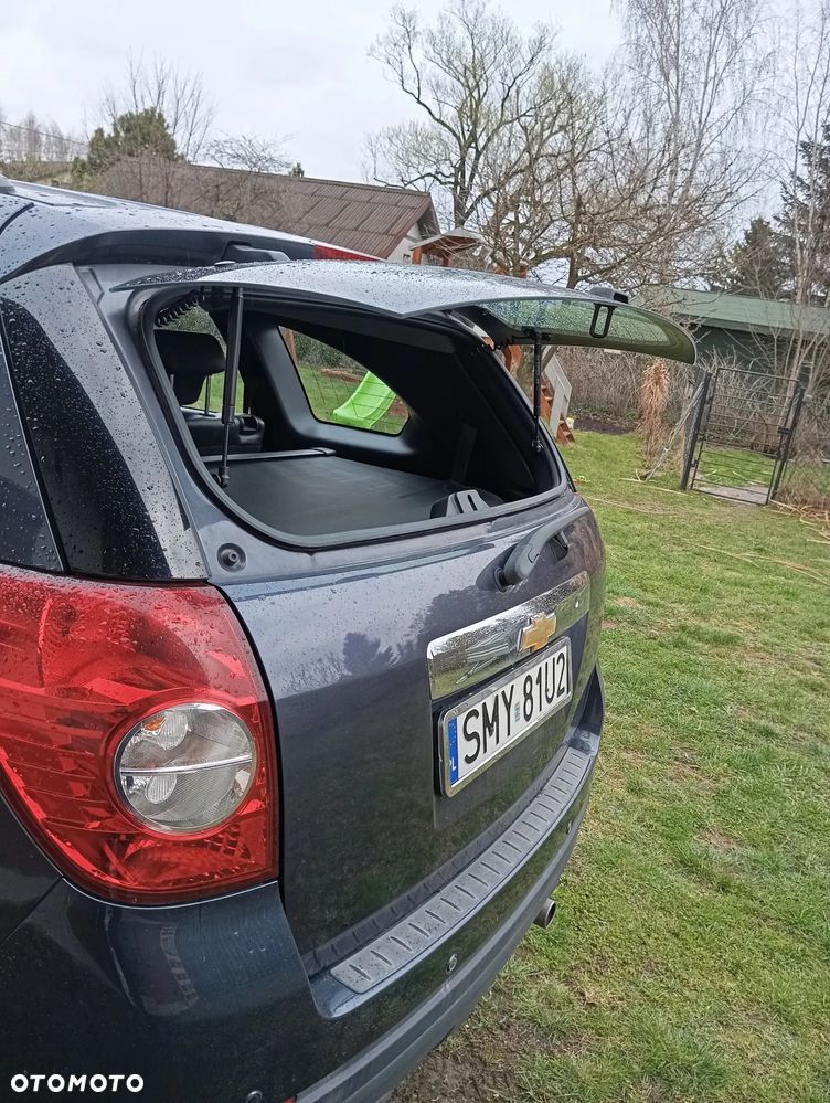 Chevrolet Captiva 2.0 d LT medium - 10