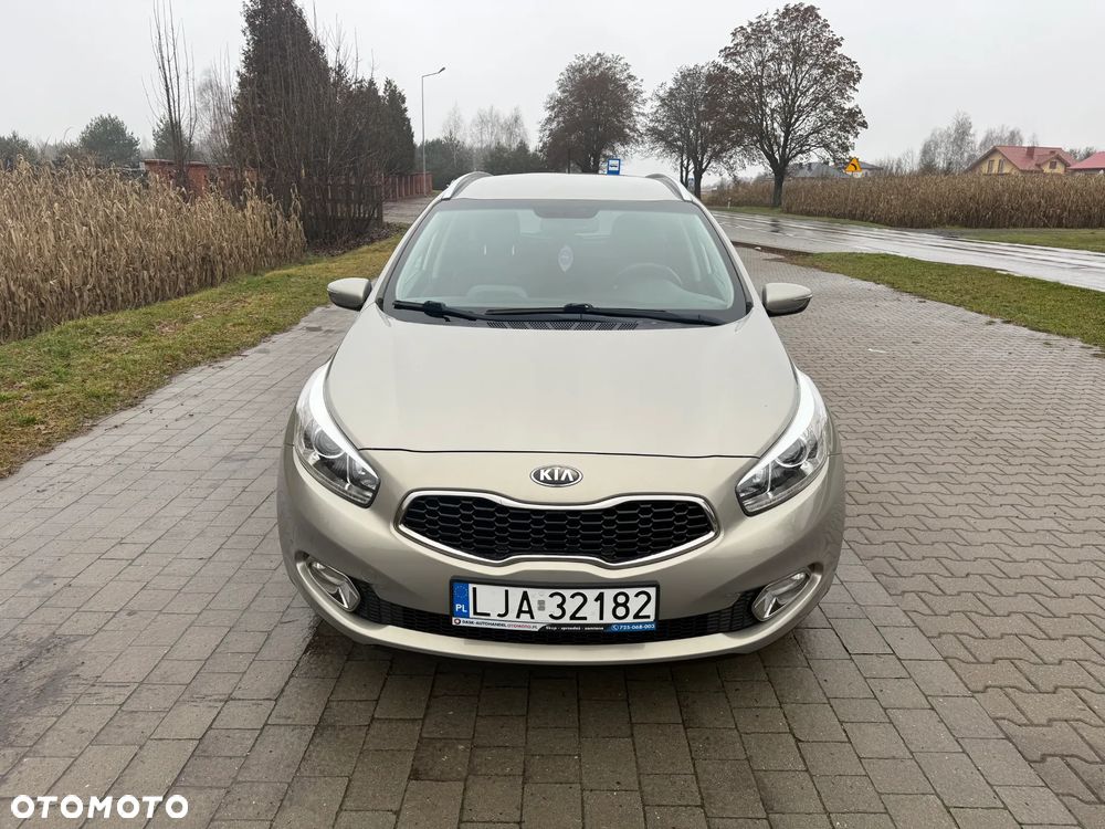 Kia Ceed 1.6 GDI Platinum Edition - 8