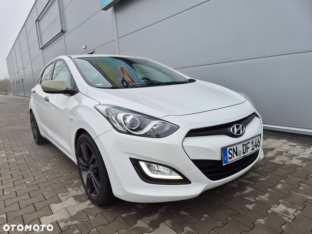 Hyundai i30 1.4 YES - 4