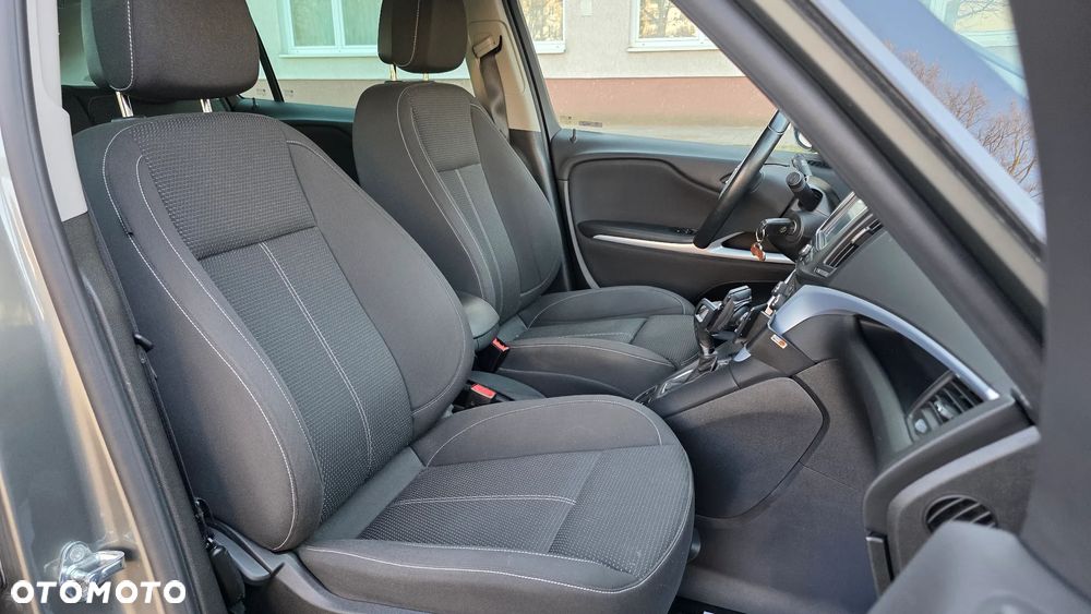 Opel Zafira 2.0 D (CDTI) Automatik Business Edition - 23